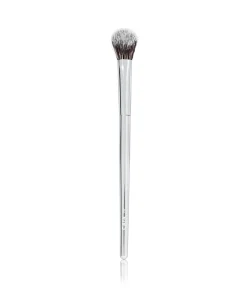 ANGLED CONCEALER BRUSH F22