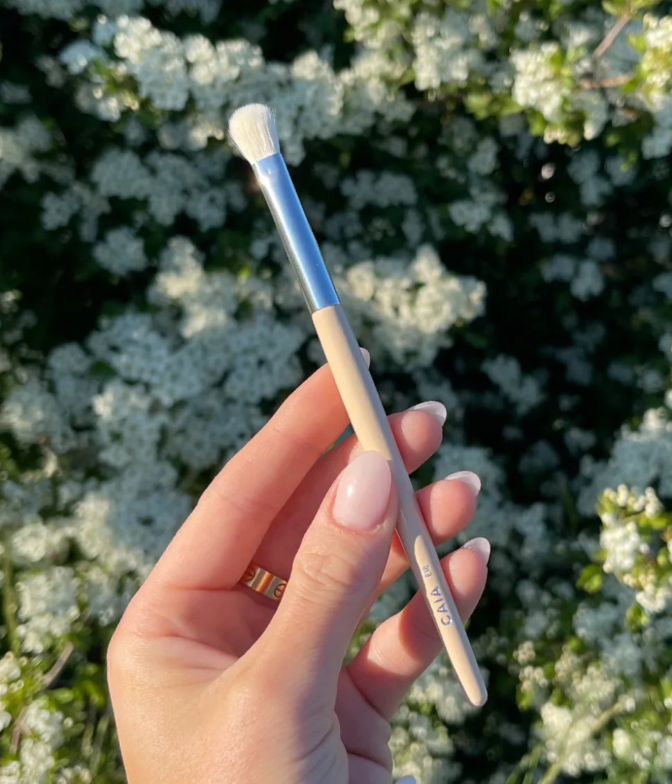 BLENDING BUFFER BRUSH 18