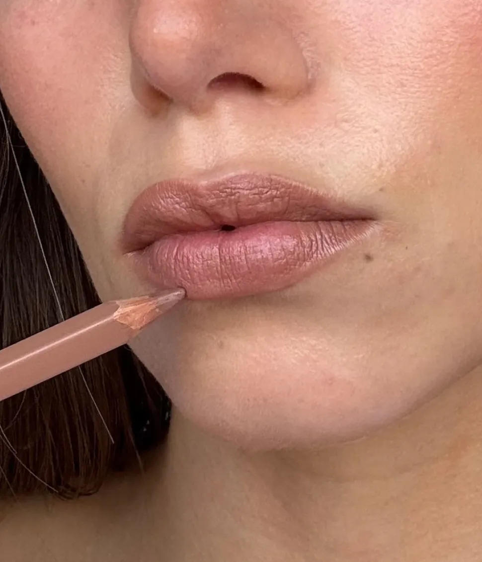 LIP PENCIL