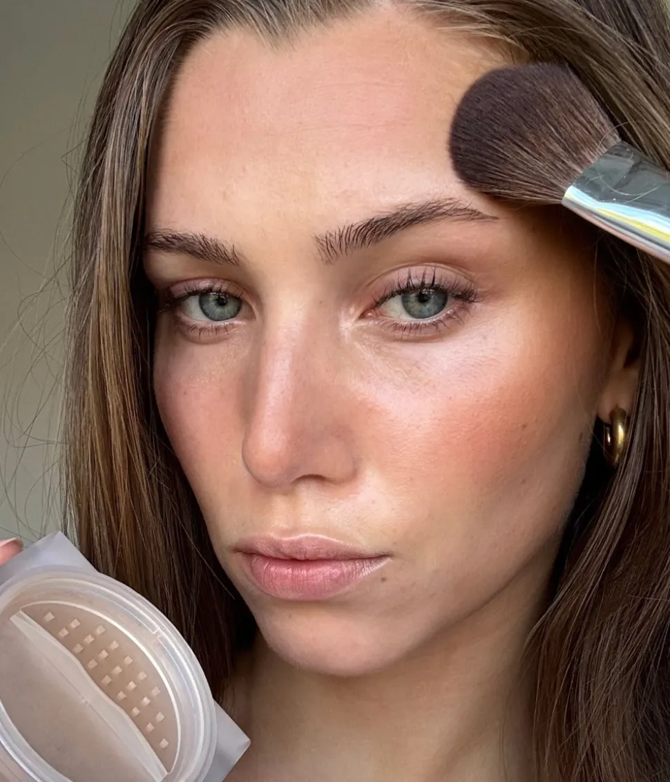 LOOSE BRONZER BRUSH F18