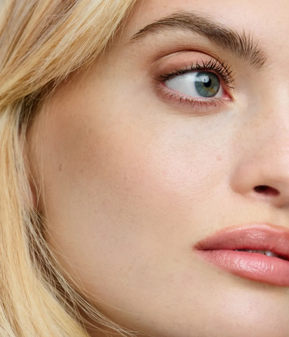 RADIANT TOUCH CONCEALER