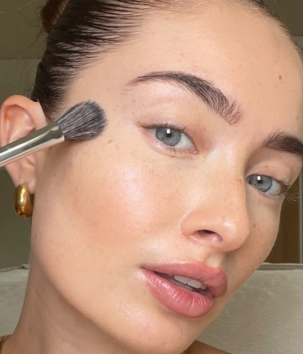 RADIANT TOUCH CONCEALER