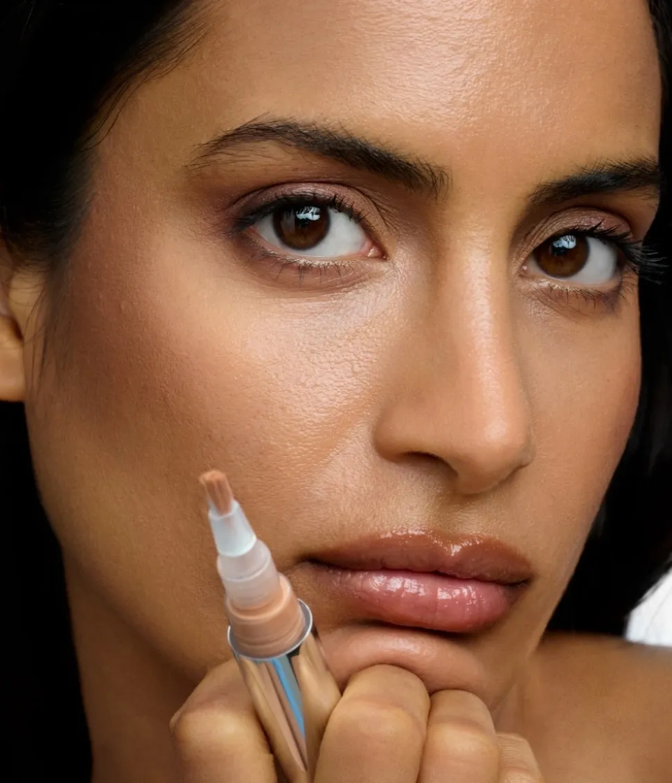 RADIANT TOUCH CONCEALER