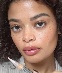 RADIANT TOUCH CONCEALER